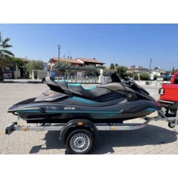 Jet ski Yamaha WaveRunner...