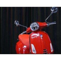 0082 (937) Vespa Primavera 125 E5+ RED