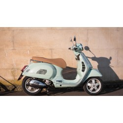 0084 Vespa GTS 125ie Versand + 3. Jahr Garantie !