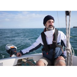 Motor fueraborda eléctrico TRAVEL ESSENTIAL / 3 HP / 1080 Wh / eje corto