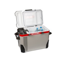 Caja refrigeradora con compresor MR040