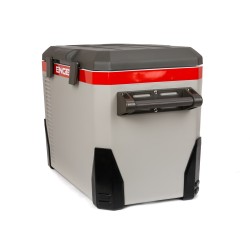 Caja refrigeradora con compresor MR040